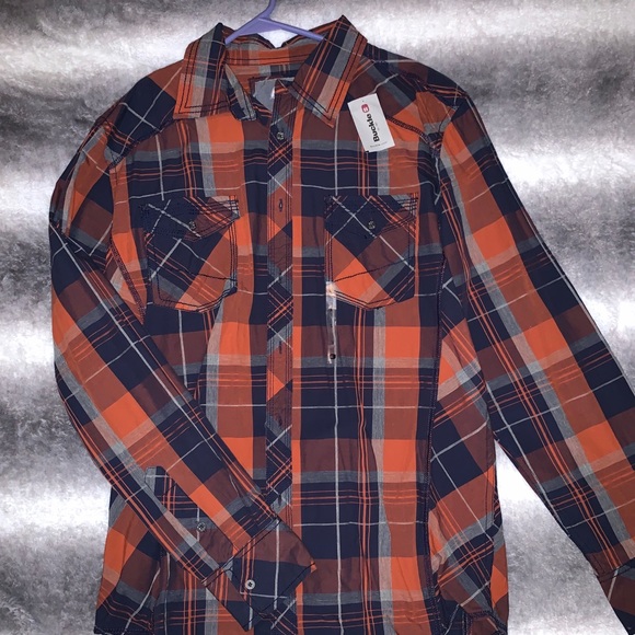 BUCKLE FLANNEL - Picture 1 of 2